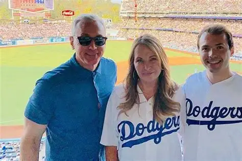 Jordan Davidson Pinsky connected to the media and family legacy of Dr. Drew Pinsky